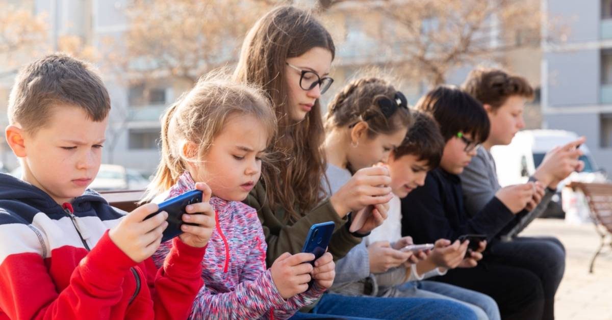 social media child